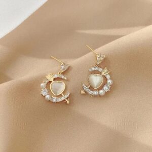 Casca's Half Moon Earrings