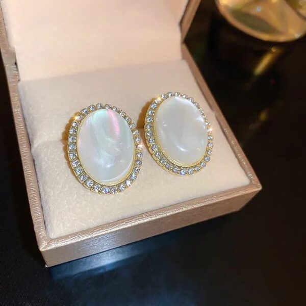 Casca's Oval Studs - Image 3