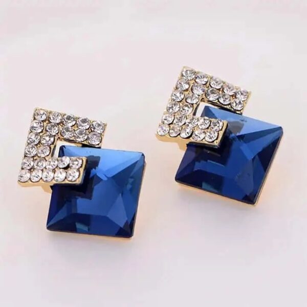 Casca's Blue Stone Earrings - Image 2