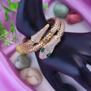 Casca's 18k Gold Plated Magnetic Snake Handcuff