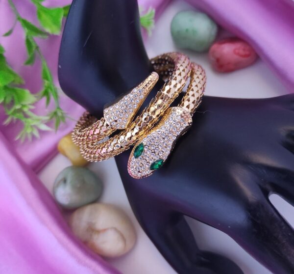 Casca's 18k Gold Plated Magnetic Snake Handcuff