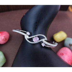 Casca's Flowing AD Bracelet