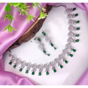 Casca's Swirl AD Necklace - Green