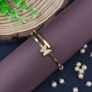 Casca's Golden Shimmer Bracelet