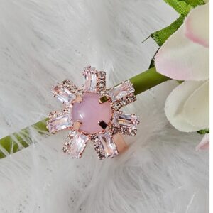 Casca's Baguette-cut Ring - Pink