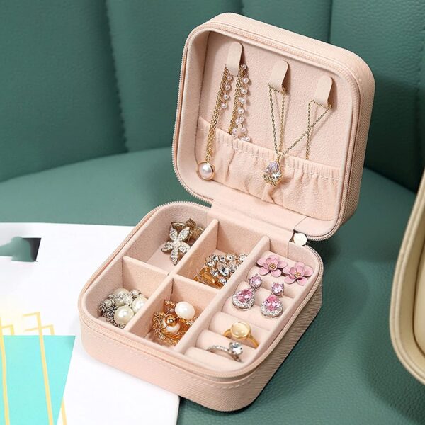 Mini Jewellery Organizer - Image 4