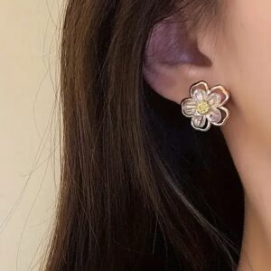 Casca's Floral Petal Earrings