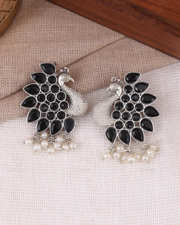 Casca's Peacock Stud Earrings - Black