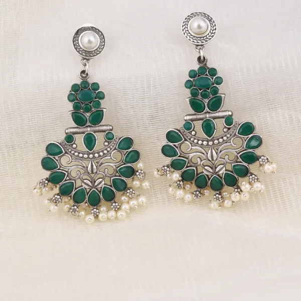 Aadhira Dangler Earring